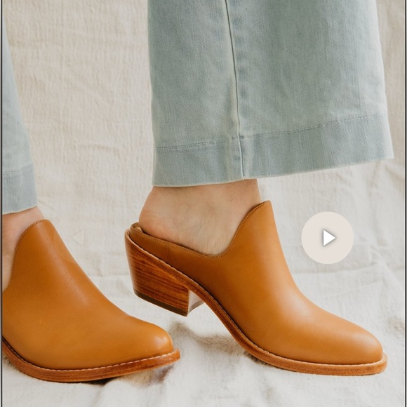 Fortress of Inca Michelle mules 39 8.5 tan leather clogs Anthropologie - Picture 1 of 8